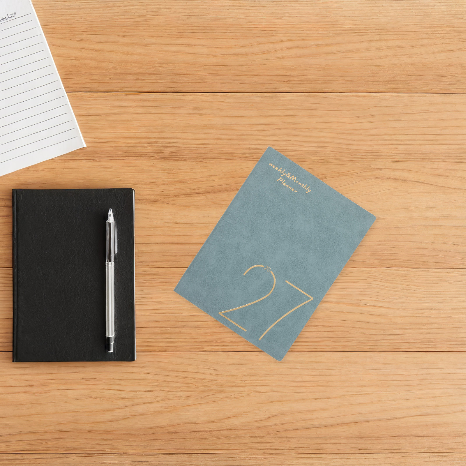 2027年版 週間・月間プランナーノート A5サイズ スパイ - Spiral Bound Grid Notebook A5 のレビューと価格